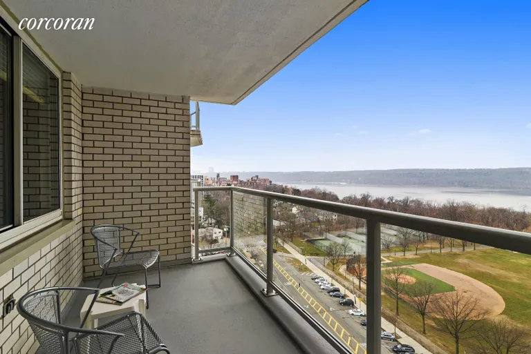 New York City Real Estate | View 3333 Henry Hudson Parkway, 17G | 1 Bed, 1 Bath | View 1