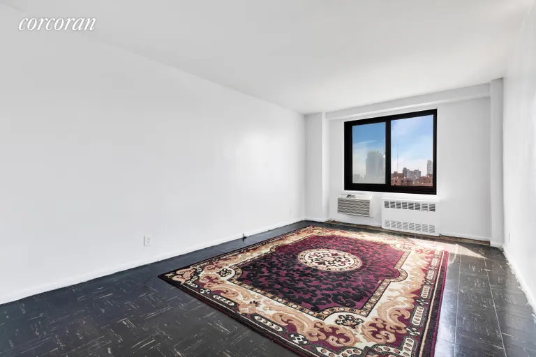 New York City Real Estate | View 185 Hall Street, 1711 | room 2 | View 3