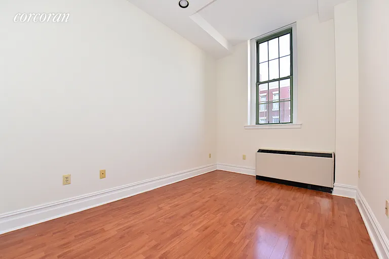 New York City Real Estate | View 45-02 Ditmars Boulevard, 520 | room 7 | View 8
