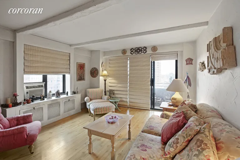 New York City Real Estate | View 268 East Broadway, A2003 | room 2 | View 3