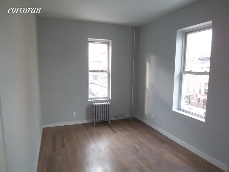 New York City Real Estate | View 1 Saint Francis Place, 2R | room 3 | View 4
