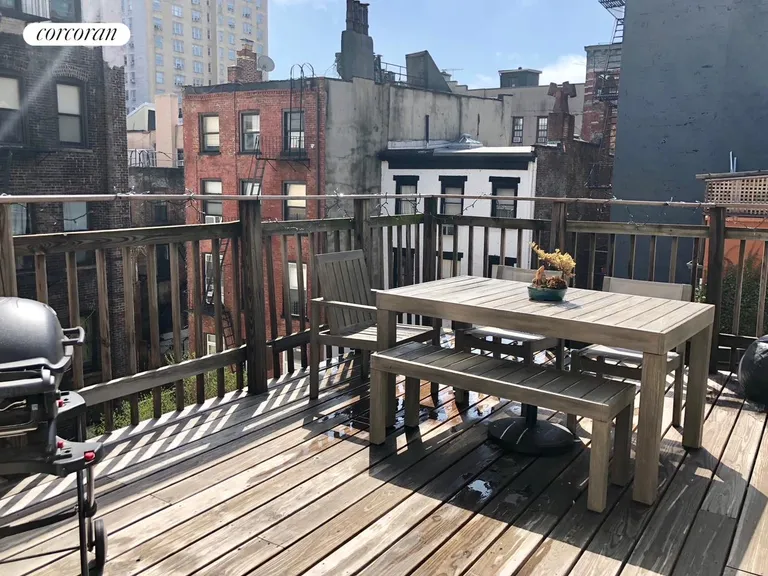 New York City Real Estate | View 16-18 Charles Street, 4B | 1 Bed, 1 Bath | View 1