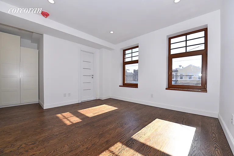 New York City Real Estate | View 21-48 41st Street, Unit-1 | room 7 | View 8