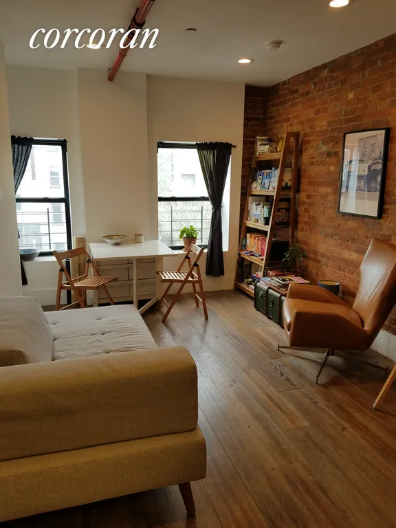New York City Real Estate | View 923 Bedford Avenue, 4F | 2 Beds, 1 Bath | View 1