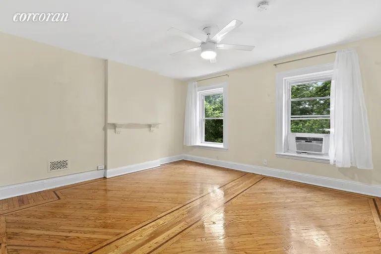 New York City Real Estate | View 290 Lafayette Avenue, 2 | Massive Master Bedroom | View 5