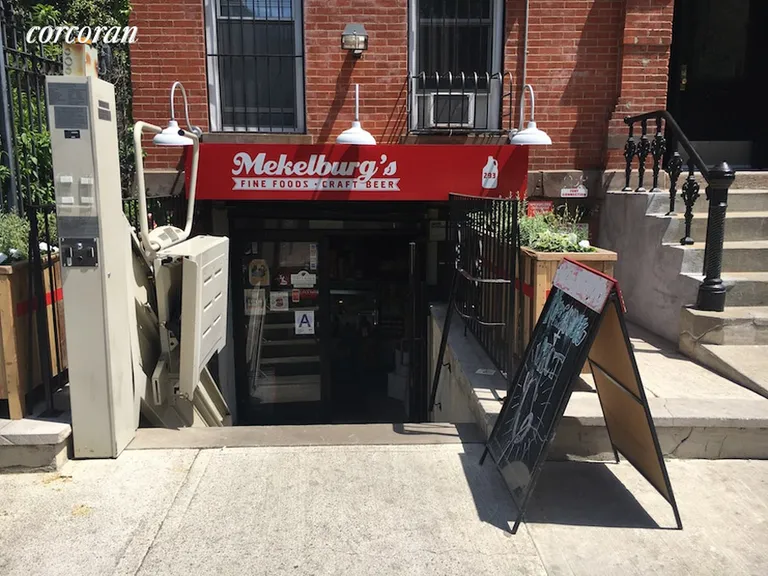 New York City Real Estate | View 290 Lafayette Avenue, 2 | Best Eateries in the Area | View 9