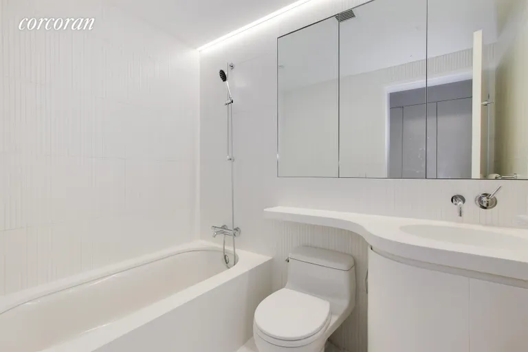 New York City Real Estate | View 67 Franklin Street, 2/3C | 2nd Bathroom | View 17