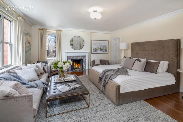 New York City Real Estate | View 10 Gracie Square, 7A | room 7 | View 8