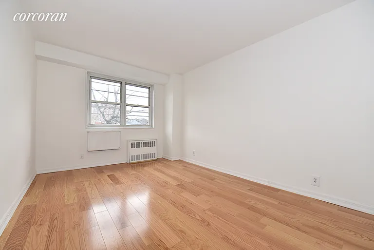New York City Real Estate | View 47-50 59th Street, 2C | room 3 | View 4