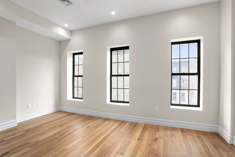 New York City Real Estate | View 97 Somers Street | room 4 | View 5