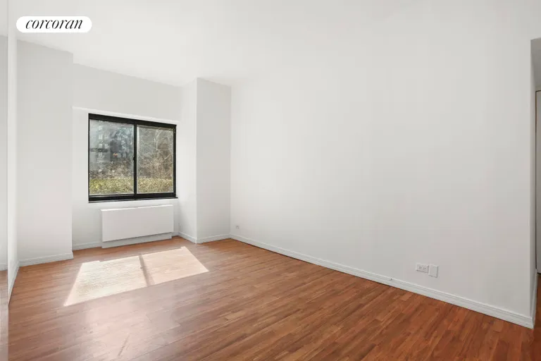 New York City Real Estate | View 377 Rector Place, 1D | room 8 | View 9
