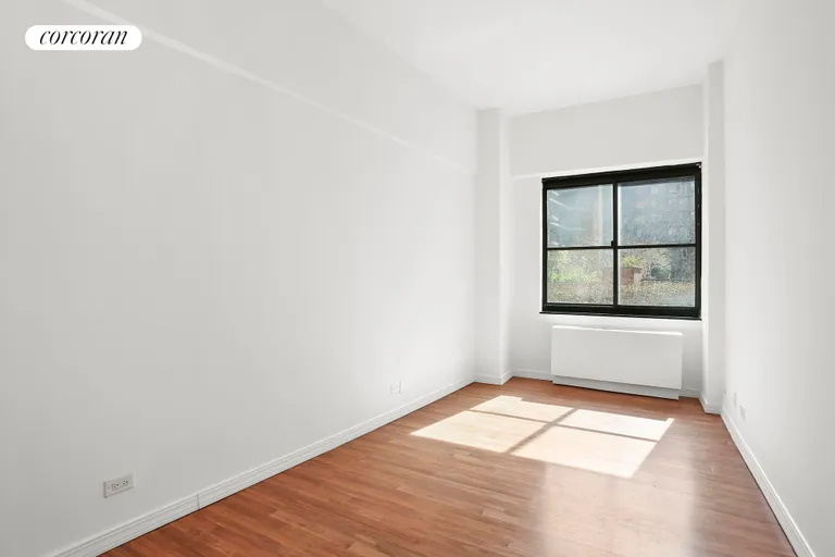 New York City Real Estate | View 377 Rector Place, 1D | room 6 | View 7
