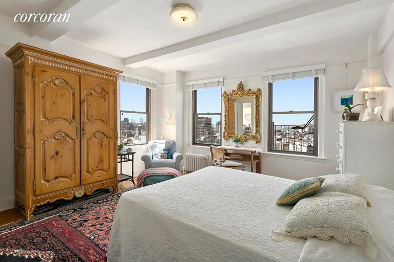 New York City Real Estate | View 136 Waverly Place, 16E | Corner Bedroom | View 6