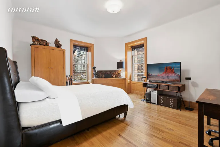 New York City Real Estate | View 300 West 109th Street, 2R | 4 | View 4