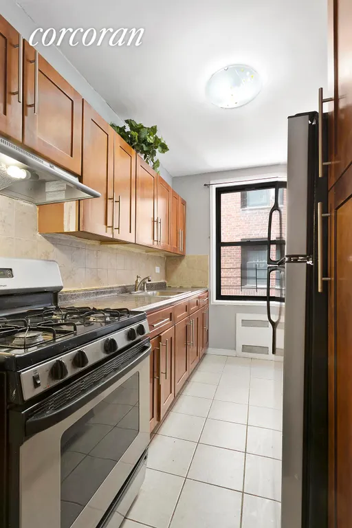 New York City Real Estate | View 2701 Newkirk Avenue, 3C | Windowed, Eat-In Kitchen | View 4