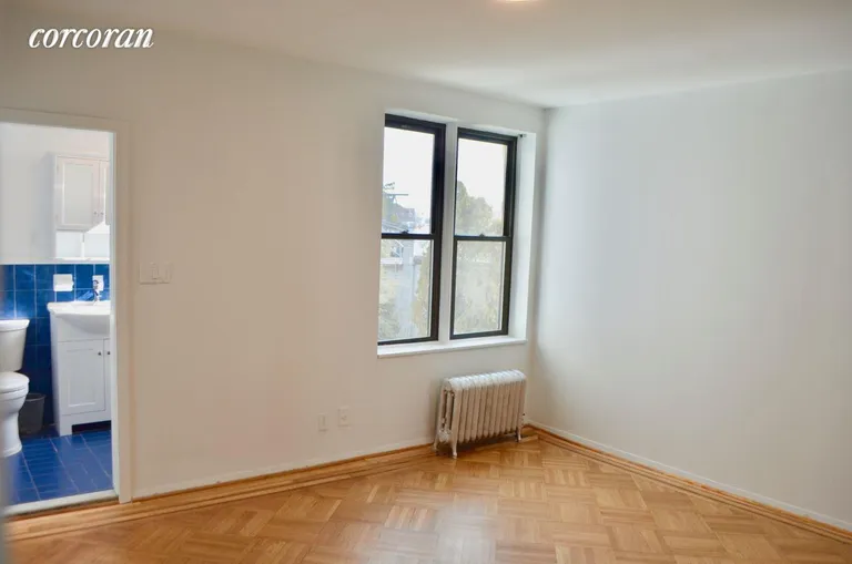New York City Real Estate | View 685 18th Street, 2F | room 3 | View 4