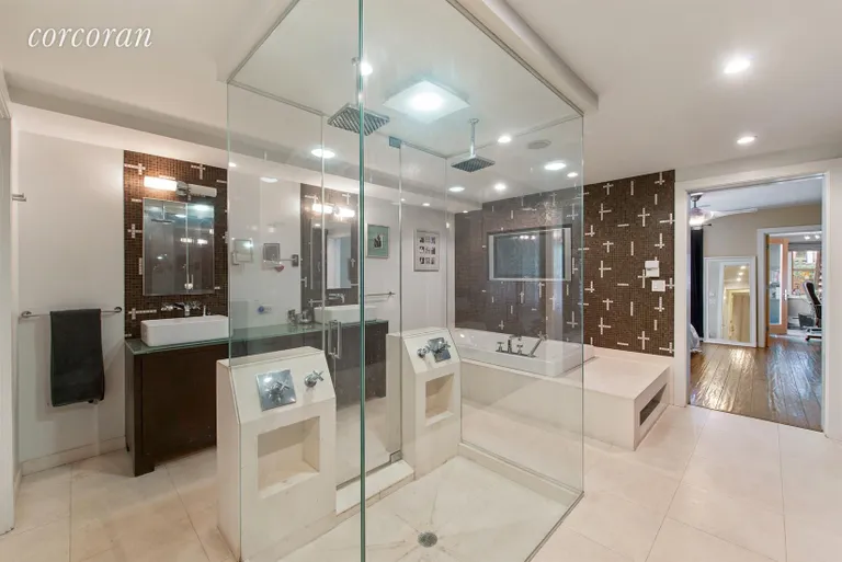 New York City Real Estate | View 124 West 87th Street, 1A | Master Bathroom | View 8