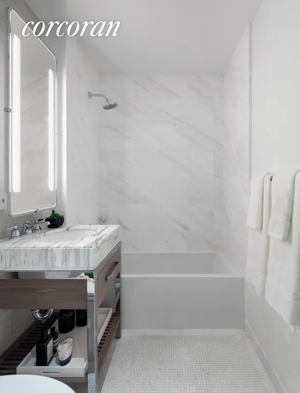 New York City Real Estate | View 389 East 89th Street, 3F | Master Bathroom | View 5