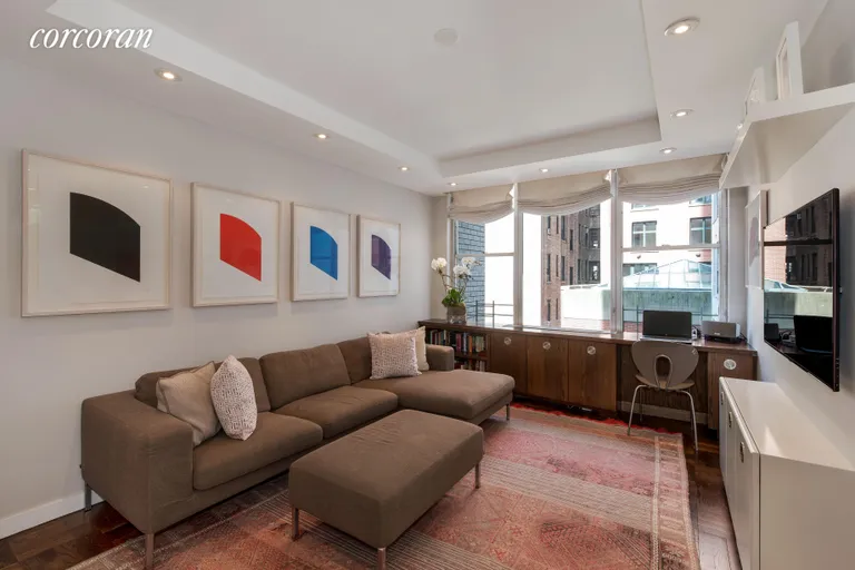 New York City Real Estate | View 169 East 69th Street, 4D | room 1 | View 2