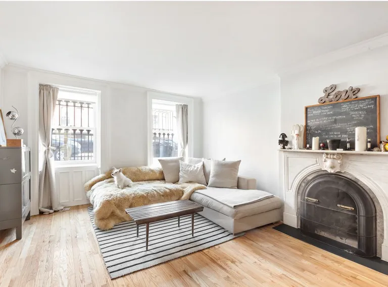 New York City Real Estate | View 139 6th Avenue, GARDEN | room 1 | View 2