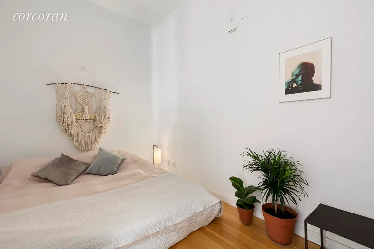 New York City Real Estate | View 529 West 42nd Street, 6S | Sleeping Den | View 5