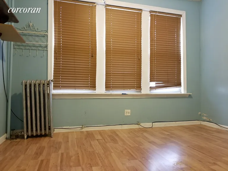 New York City Real Estate | View 3038 Brighton 14th Street, 1F | room 6 | View 7