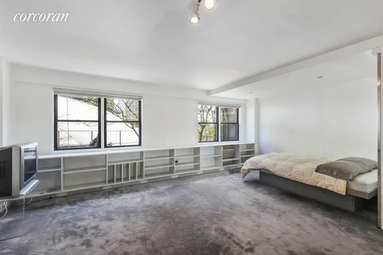 New York City Real Estate | View 40 Sutton Place, 2G | Bedroom | View 6