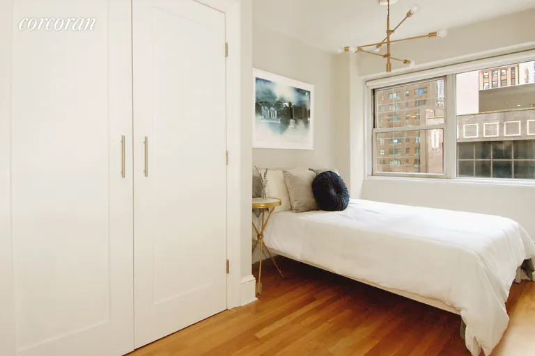 New York City Real Estate | View 153 East 57th Street, 5G | room 1 | View 2