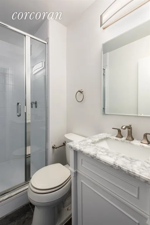 New York City Real Estate | View 301 East 79th Street, 24J | Second Bathroom | View 8