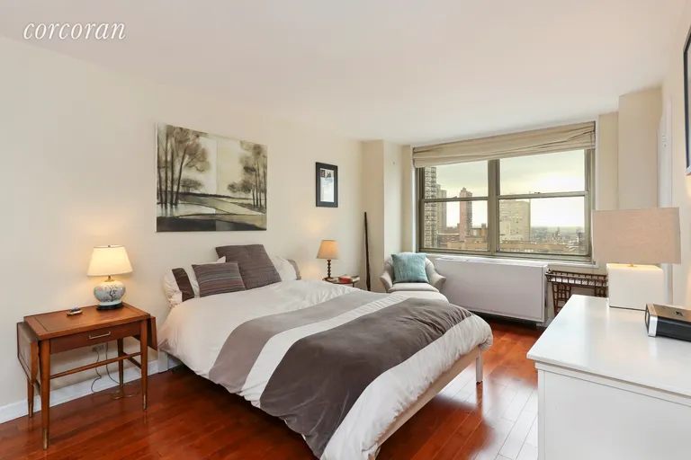 New York City Real Estate | View 301 East 79th Street, 24J | Master Bedroom | View 7