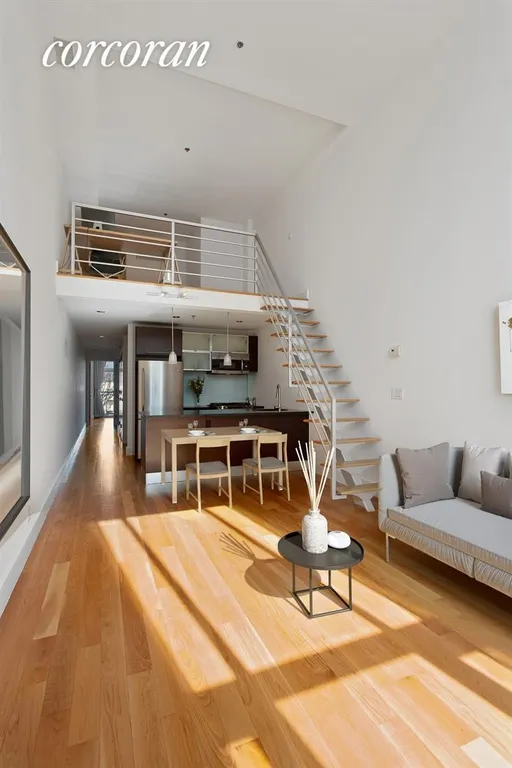 New York City Real Estate | View 158 Manhattan Avenue, 3A | Living Room | View 8