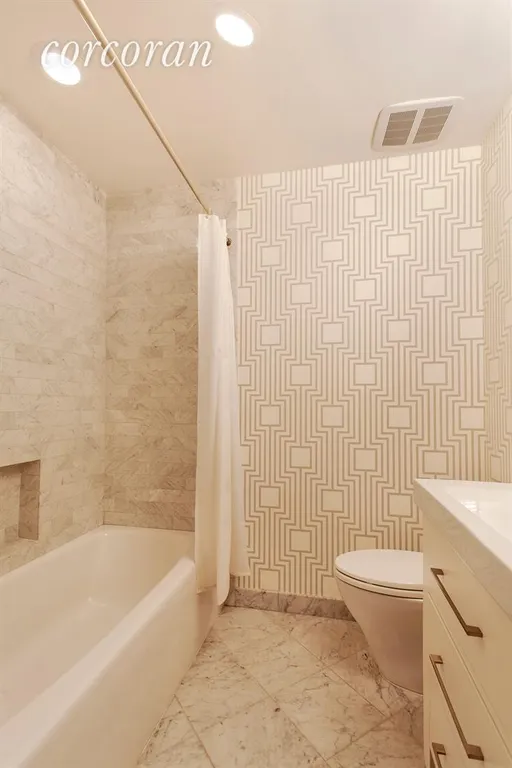 New York City Real Estate | View 224 Henry Street, 2AB/3A | Bathroom | View 5