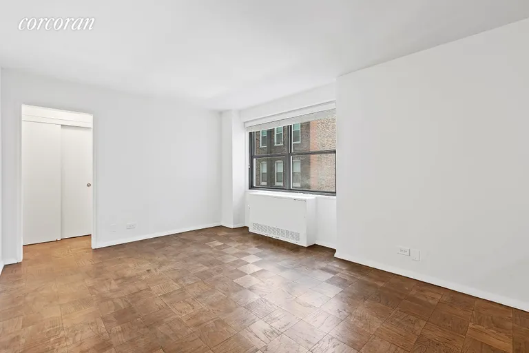 New York City Real Estate | View 115 East 9th Street, 9N | Living Space | View 2