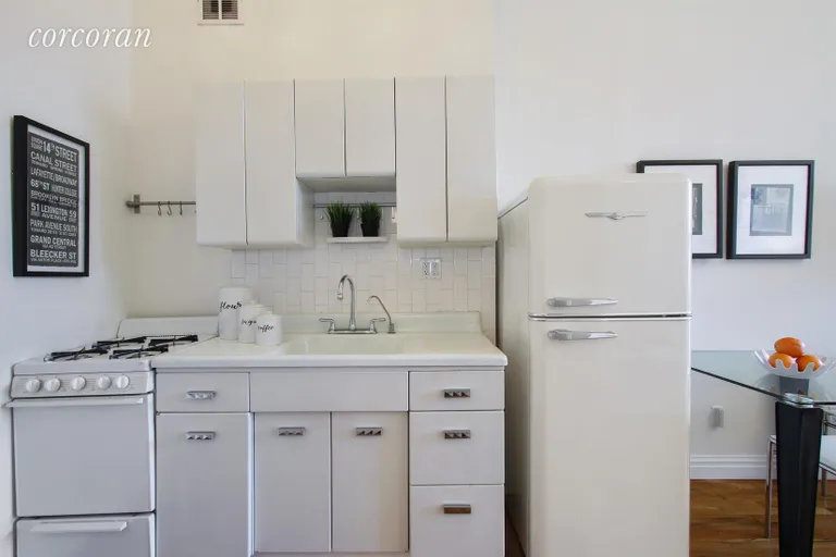 New York City Real Estate | View 100 West 15th Street, 4H | Kitchen | View 3