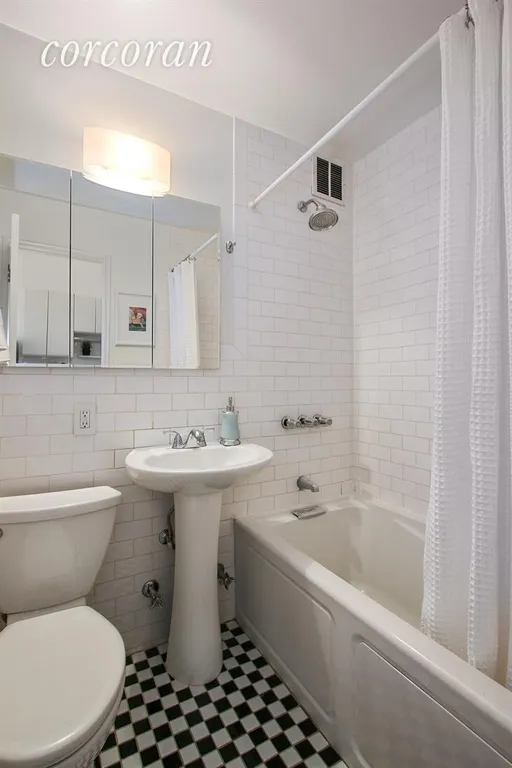 New York City Real Estate | View 100 West 15th Street, 4H | Bathroom | View 4
