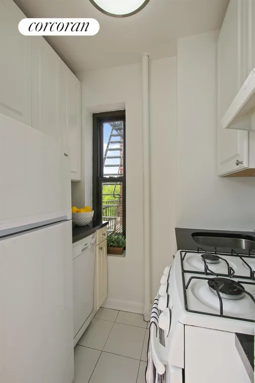 New York City Real Estate | View 425 Central Park West, 6C | Windowed kitchen | View 4
