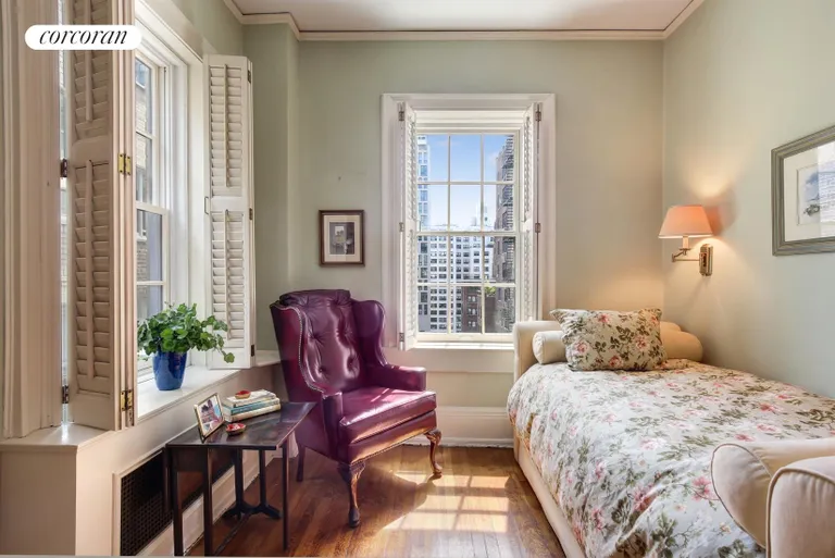 New York City Real Estate | View 1 Lexington Avenue, 9D | Sunny corner second bedroom | View 8