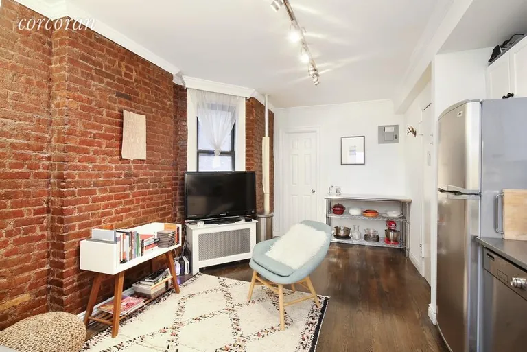 New York City Real Estate | View 256 West 15th Street, 2RW | room 1 | View 2