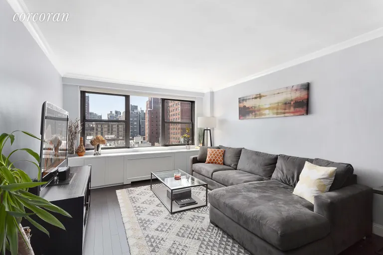 New York City Real Estate | View 200 East 27th Street, 9T | room 1 | View 2