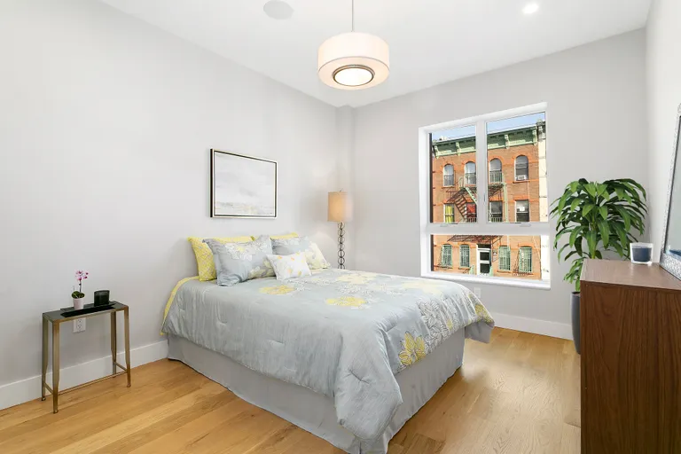 New York City Real Estate | View 139 Grove Street, 1F | room 2 | View 3