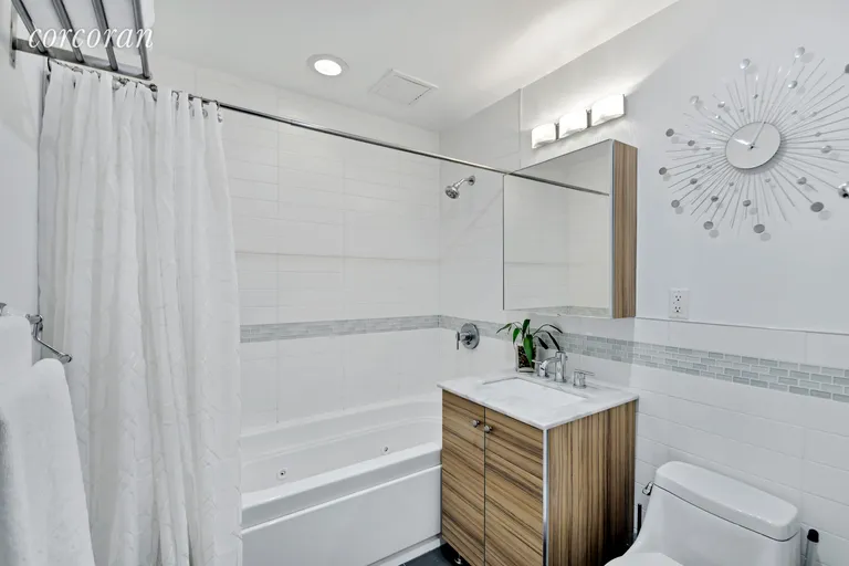New York City Real Estate | View 1138 Ocean Avenue, 3I | Spa-like soaking tub w jets | View 7