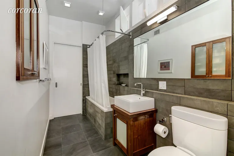 New York City Real Estate | View 116 S. Portland Avenue | Full Bathroom | View 9