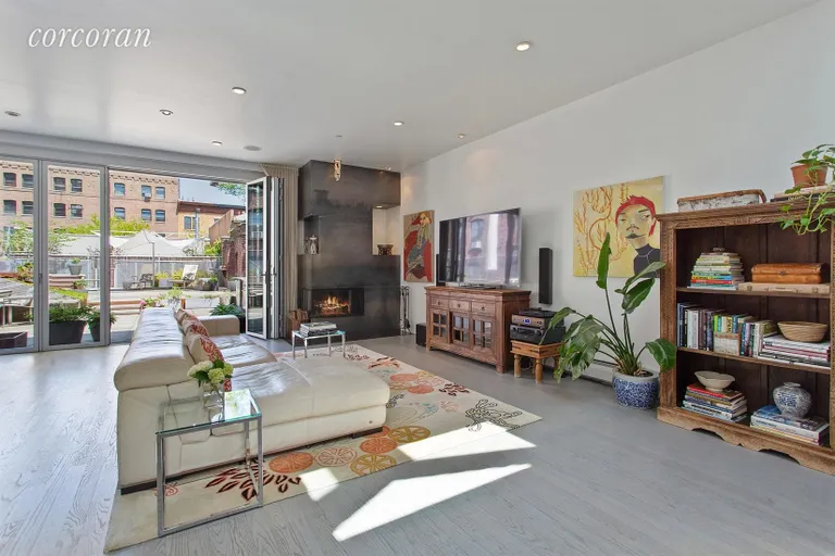 New York City Real Estate | View 444 12th Street, Loft B | 4 Beds, 2 Baths | View 1