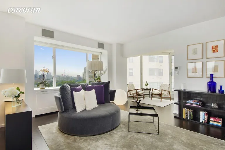 New York City Real Estate | View 200 East End Avenue, 15-J | Living Area | View 2