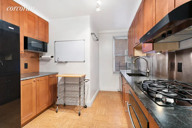 New York City Real Estate | View 340 Haven Avenue, 2F | 3 | View 3