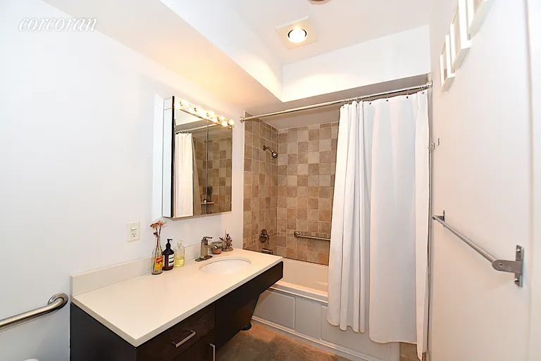New York City Real Estate | View 164 Norman Avenue, 1A | room 9 | View 10