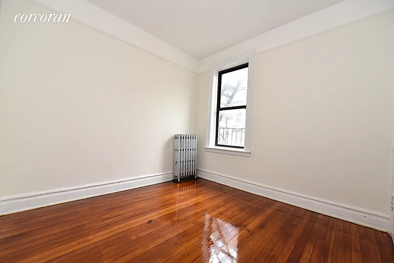 New York City Real Estate | View 30-86 32nd Street, 6 | room 5 | View 6