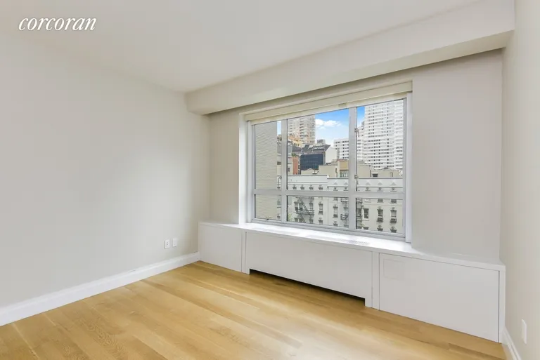 New York City Real Estate | View 200 East 66th Street, D701 | room 4 | View 5
