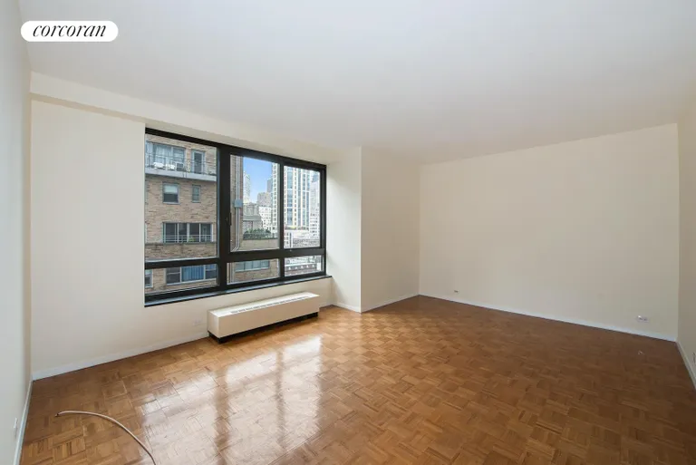 New York City Real Estate | View 100 United Nations Plaza, 11F | Living Room | View 8