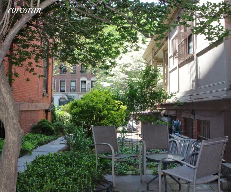 New York City Real Estate | View 415 Clinton Avenue, 1 | Side garden | View 7